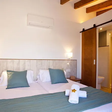 Hotel Casal De Petra - Rooms&pool By My Petra (Mallorca)